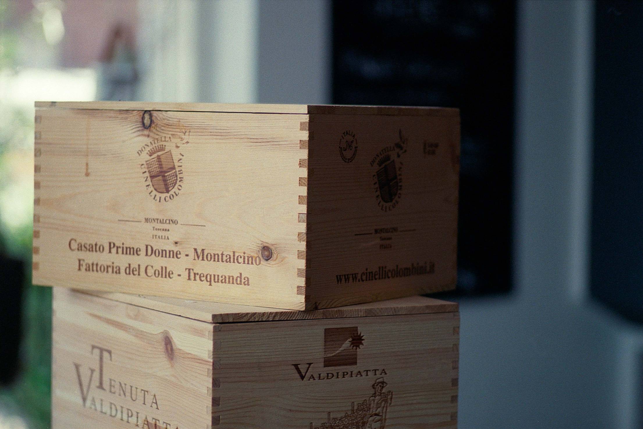 A tale of Leica and wine